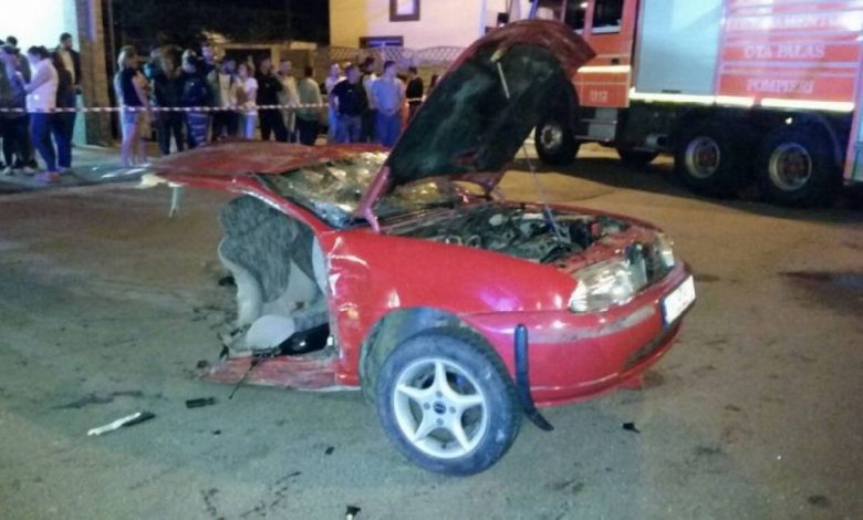 Un copil a murit în urma coliziunii dintre două autoturisme (FOTO) 1 masina1.jpg
