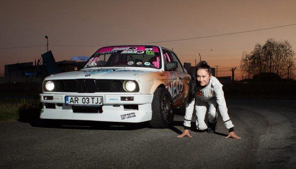 BRAŞOV. Concurentă de marcă la etapa Campionatului Naţional de drift de la Prejmer 1 ramonarusudrift.jpg