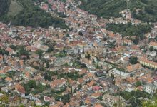 BRAȘOV | Lucrări fără Autorizație de la Primărie la un imobil din Șchei. O femeie, trimisă în judecată 3 schei.jpg