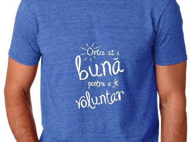 BRAŞOV. „Orice zi e bună pentru a fi voluntar” 1 tricouvoluntar.jpg