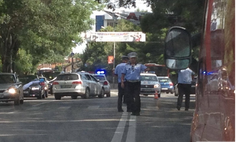 Bebeluş mort după ce căruciorul în care se afla a fost spulberat de o maşină, pe trecerea de pietoni! 1 accidentpitesti.png