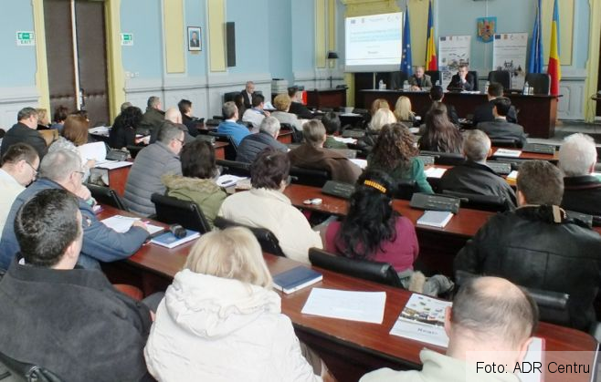 Brașov. ADR CENTRU. Seminarii pentru solicitanții de fonduri nerambursabile 1 adr1_214035.jpg