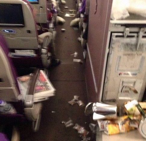 ȘOC ÎN AER. Pasageri răniți!!! 1 aer.jpg