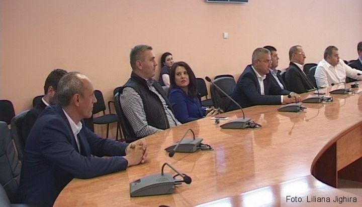 BRAȘOV. Consilierii municipali aleși și-au primit „adeverințele” 1 clnou.jpg