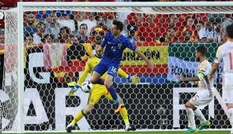EURO 2016. Rezultatele și clasamentul grupei D 1 croatia.jpg