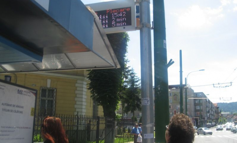 BRAŞOV. Afişaj avem, ce contează că nu-l vedem 1 img-1144_2.jpg