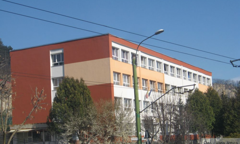 BRAȘOV. Doar 3.160 de candidați la Bacalaureatul care începe mâine 1 img-8028.jpg