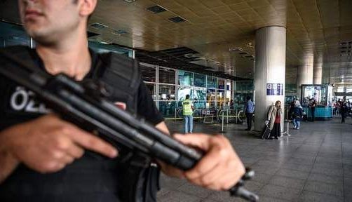 ATENTATUL DIN ISTANBUL. 13 arestări!!! 1 istanbul_3.jpg