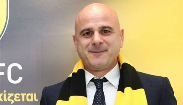 NU E LUCESCU JR. El este noul antrenor al echipei AEK Atena!!!... 1 ketsbaia.jpg