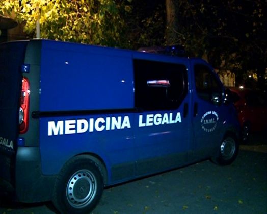 Micuţă găsită moartă alături de mama sa 1 medicina_legala1_214938.jpg