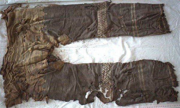 Pantalonii cei mai vechi din lume au peste 3.000 de ani! 1 pantaloni.jpg