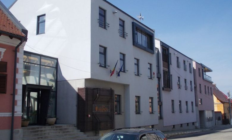 UPDATE. BRAŞOV. Cine îi va lua locul lui Adrian Veştea la Primăria Râşnov! 1 primria-rnov.jpg