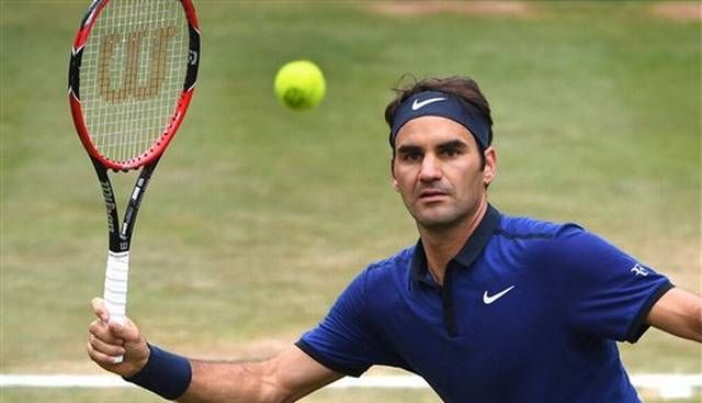 Roger Federer, eliminat în semifinale la Stuttgart 1 rogerfederer.jpeg