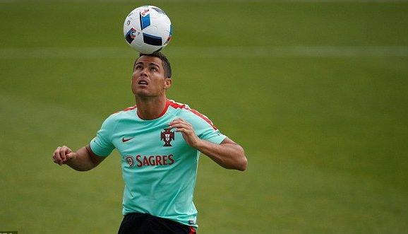EURO 2016. Mesaj de ameninţare pentru Cristiano Ronaldo 1 ronaldo_13.jpg