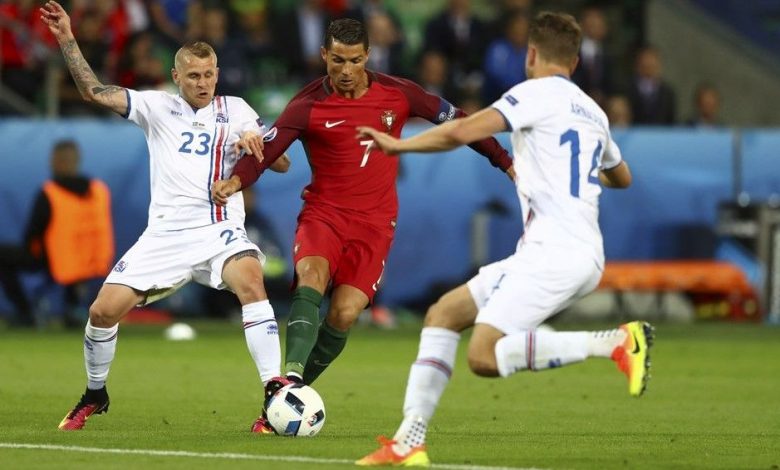 EURO 2016. Ronaldo s-a încurcat de Islanda 1 ronaldo_14.jpg