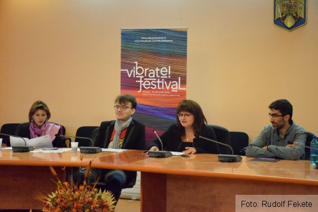 vibratefestivalconferinta1_214566.JPG