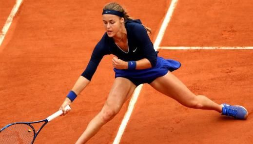 Turneul de la București. A treia favorită, eliminată în primul tur 1 annakarolina.jpg