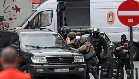 Update. Suspect arestat de poliţia din Bruxelles. Bărbatul studia undele şi radiaţiile în oraş 1 atentatbruxelles.jpg