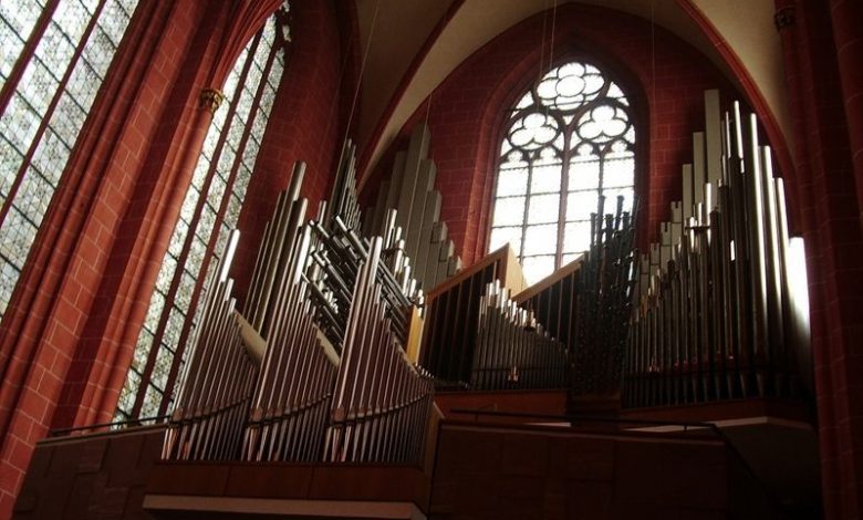 BRAȘOV. Ultimul concert la Biserica Sf. Bartolomeu 1 catedrala-sf-bartolomeu.jpg
