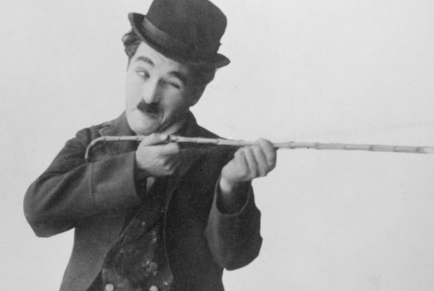Bastonul lui Charlie Chaplin e scos la licitație 1 chaplin-cane-primary_216521.png