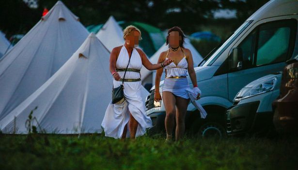 festival_2.jpg