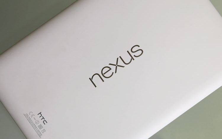 htc-nexus-back.jpg