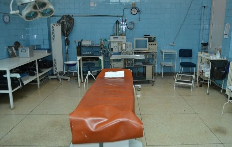 spitaluljudeteanblocoperatorsep05.jpg