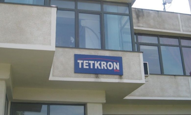 tetkron2.jpg