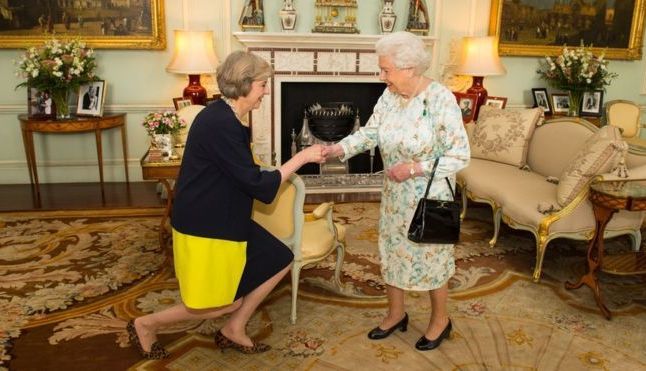 OFICIAL. Cameron şi-a depus demisia în faţa Reginei. Noul premier britanic: Theresa May 1 theresamay_3.jpg