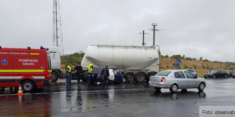 Accident mortal pe DN 1 Ploiești - Brașov! (FOTO) 1 accidentfloresti.png