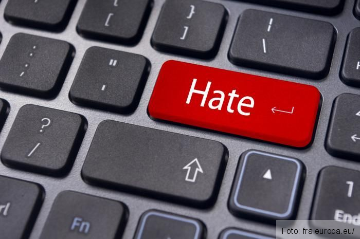 BRAŞOV. Împotriva cui este îndreptat discursul instigator la ură? 1 hate.jpg