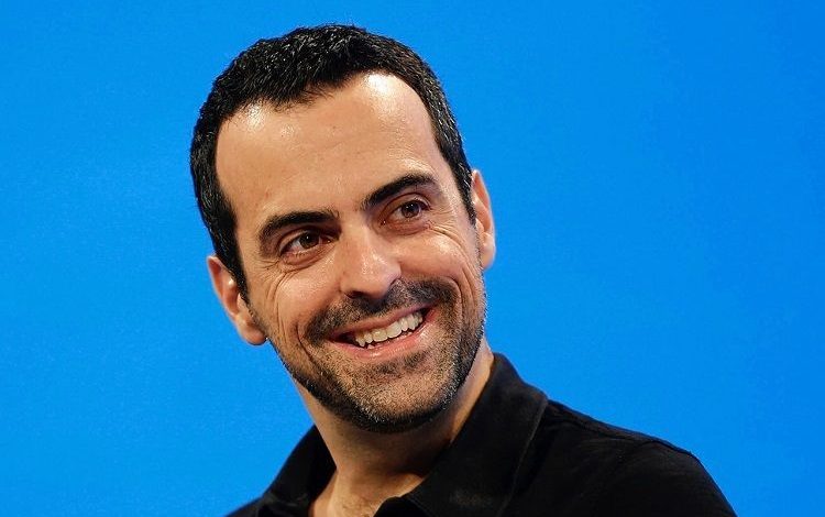 Face Xiaomi pasul cel mare? 1 hugo-barra.jpg