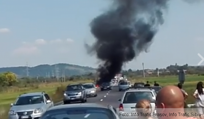BRAȘOV. Ce a rămas din mașina care a luat foc între Olteț și Viștea de Jos (FOTO) 1 incendiu oltet 2_219549.png