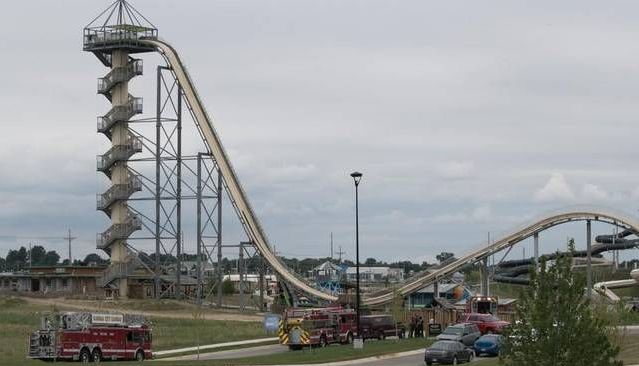 Copil de 10 ani mort într-un parc de distracţii 1 kansas.jpg