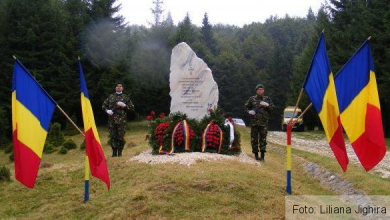 monument_2.jpg