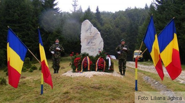 BRAȘOV. Batalioanele române vor trece din nou Carpații, dar cu torțe aprinse 1 monument_2.jpg