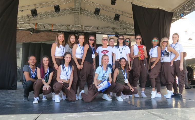 Studenţii BRAŞOVENI, câştigătorii Marelui Trofeu Sibiu Dans Festival 1 onedream.jpg