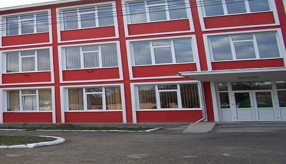 BRAŞOV. Lucrări importante la şcoala din Stupini 1 scoala-14.jpg