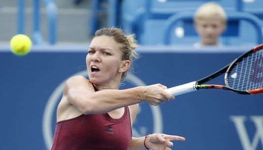 Simona Halep va coborî în clasamentul WTA 1 simona_18.jpg