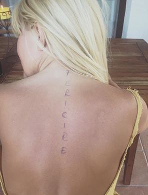 Elena Udrea le-a transmis un mesaj prietenilor virtuali 1 udreamesaj.jpg