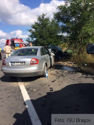 Update. BRAŞOV. Victima de 21 de ani a decedat... Alte cinci persoane au fost rănite 1 accident parau_222405.jpg