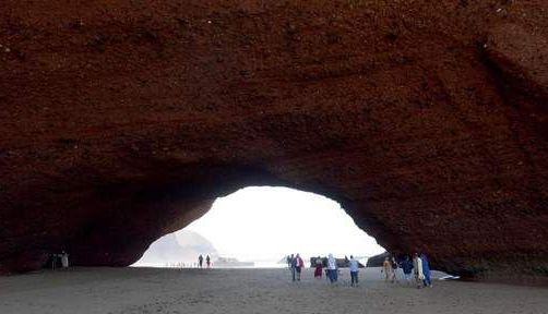 S-a PRĂBUȘIT un monument al naturii!!! Era foarte VIZITAT de turiști!!! 1 arcada1.jpg