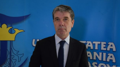 excelentaineducatiepremiigeorgescripcaru5_215371.JPG