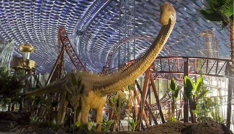 Cel mai mare parc tematic acoperit din lume, inaugurat în Dubai 1 parc_3.jpg