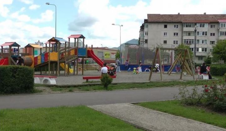 parcul_222304.JPG