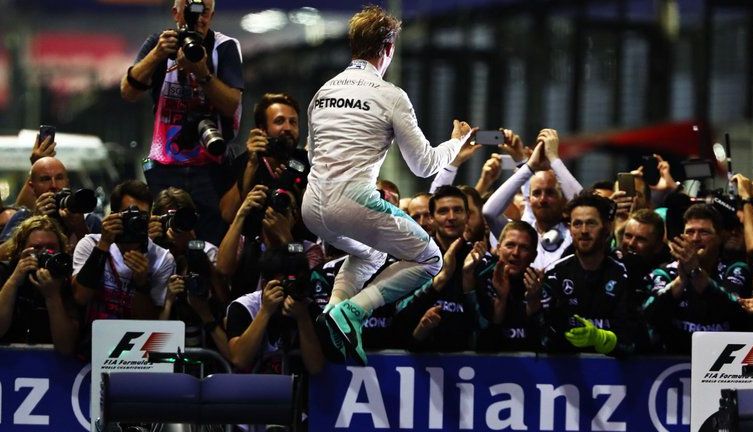 FORMULA 1. Nico Rosberg s-a impus în Singapore și e din nou lider în clasamentul general 1 rosberg_6.jpg