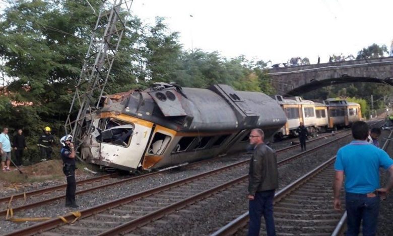 Cel puţin doi morţi după ce a deraiat un tren 1 trenderaiat_3.jpg
