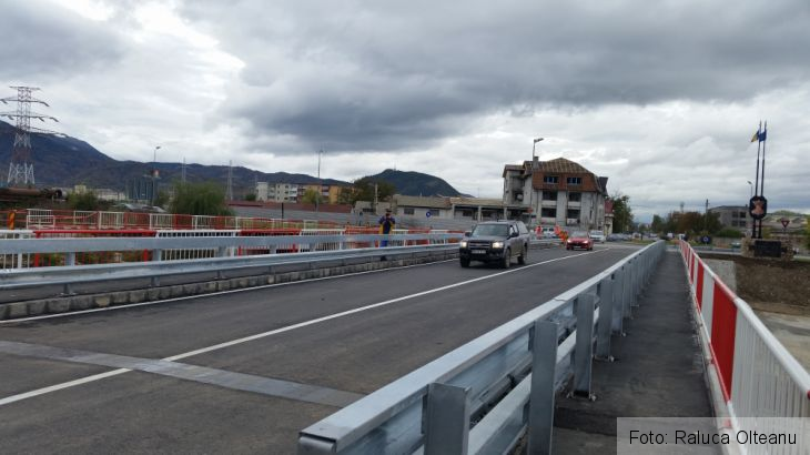 BRAȘOV. Cinci poduri şi pasaje din oraş vor fi expertizate tehnic, în acest an 1 20161011_132734_223350.jpg