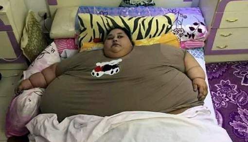 Are peste 500 KG!!! N-a mai ieșit din casă de... 25 de ani!!! 1 abdulati.jpg