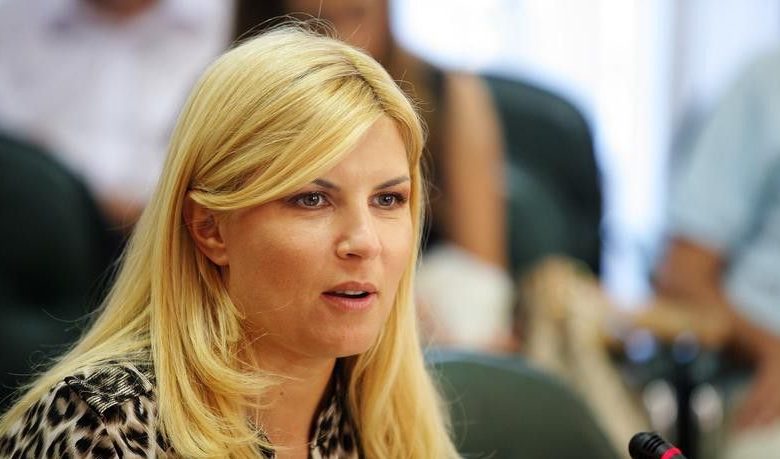 COVID-19. Elena Udrea: „Iată răspunsul la întrebarea de ce nu mă vaccinez (...)" / „mulți dintre vaccinați sunt spălați pe creier" 1 elenaudrea_3.jpg